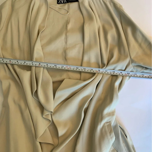 - Zara safari  jacket in beige size L - Picture 9 of 11